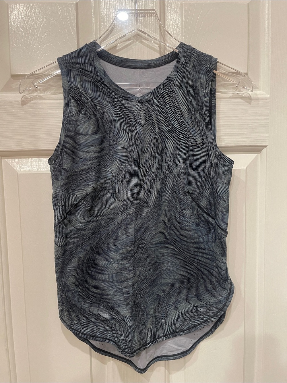 Lulu 🍋 Women’s Sleeveless Performance Tank Top - Charcoal Swirl S:S